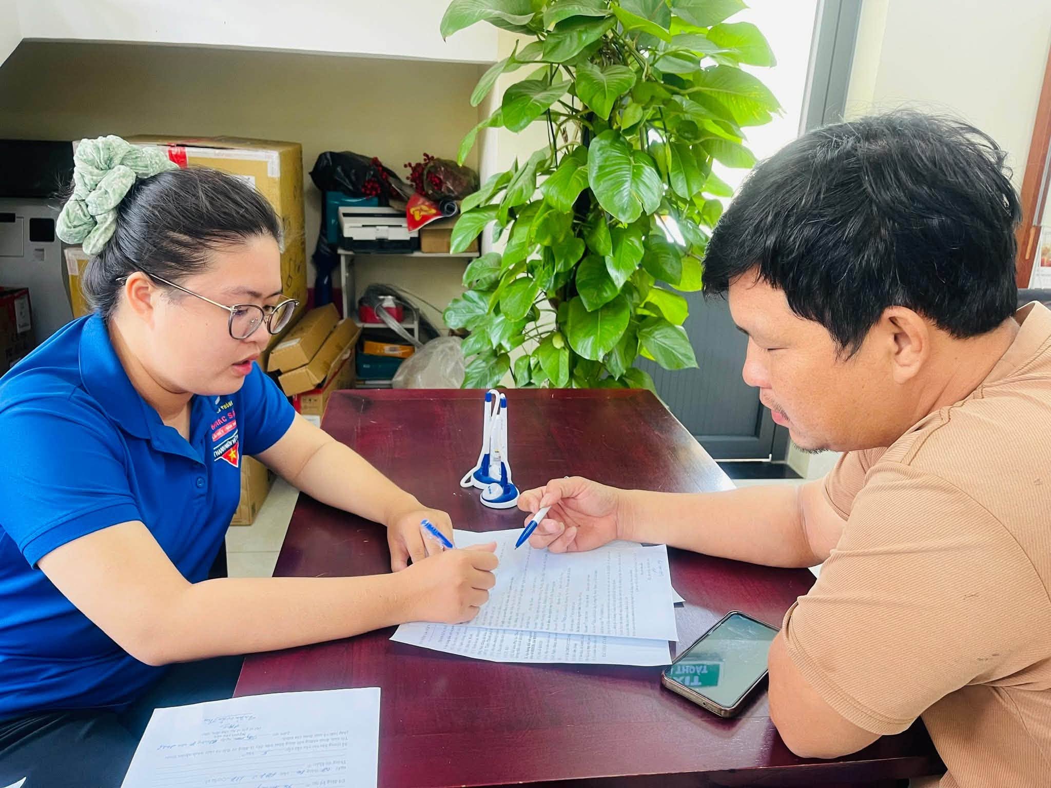 GIÁM SÁT VIỆC THỰC HIỆN CẢI CÁCH HÀNH CHÍNH TẠI TRUNG TÂM PHỤC VỤ HÀNH CHÍNH CÔNG PHƯỜNG TÂY NAM