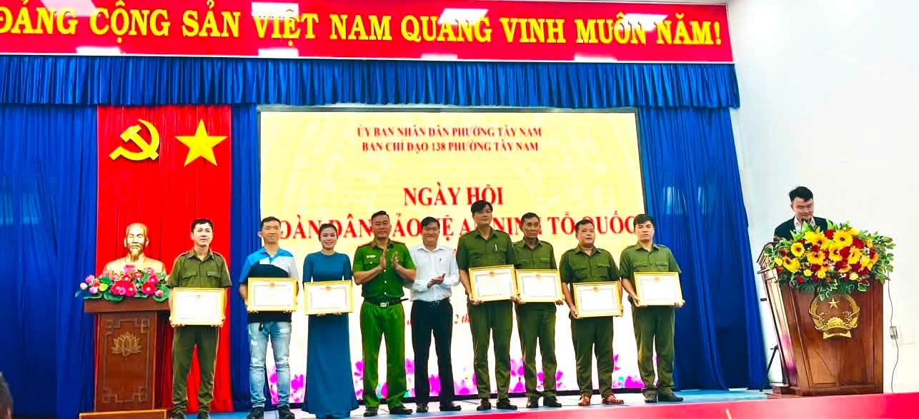 PHƯỜNG TÂY NAM TỔ CHỨC NGÀY HỘI VÌ AN NINH TỔ QUỐC NĂM 2026