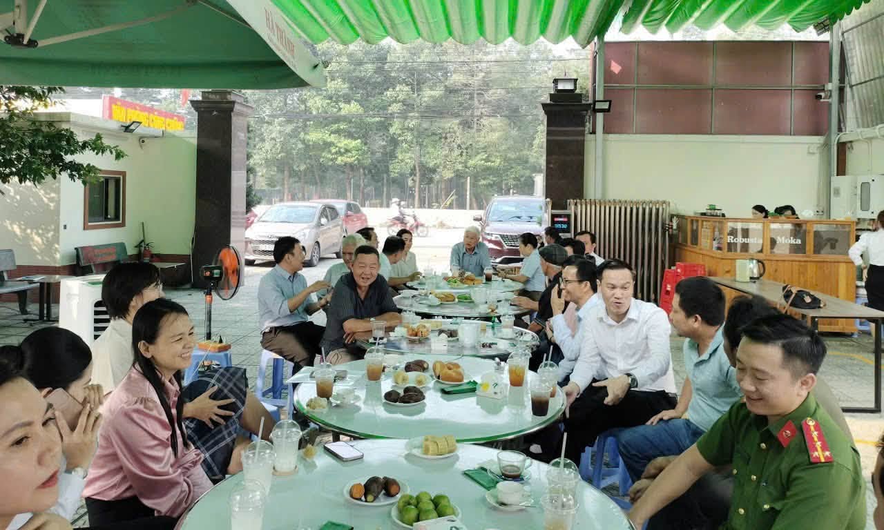 Phường Tây Nam: Tăng cường phổ biến pháp luật, thủ tục hành chính và tháo gỡ vướng mắc trong thủ tục chứng thực