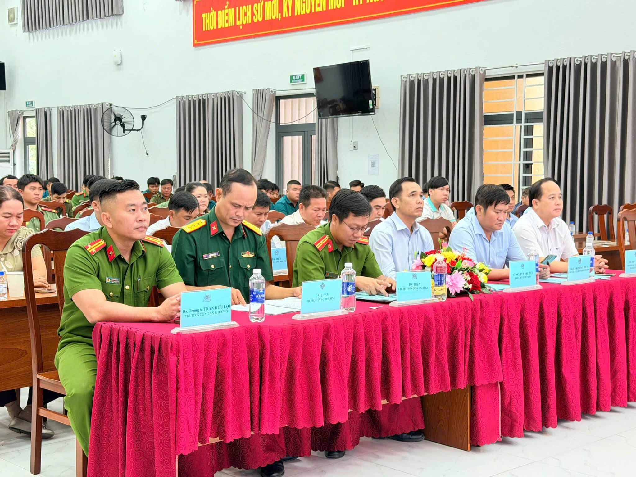 PHƯỜNG TÂY NAM THÀNH LẬP VÀ RA MẮT MÔ HÌNH “PHỐI HỢP HIỆP ĐỒNG CHỮA CHÁY VÀ CỨU NẠN