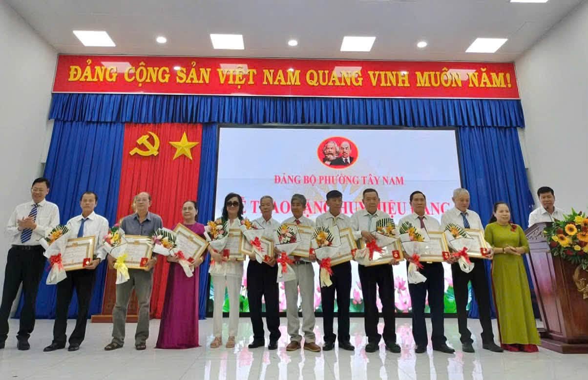 Phường Tây Nam hội nghị Ban chấp hành Đảng bộ phường lần thứ 14 (mở rộng)